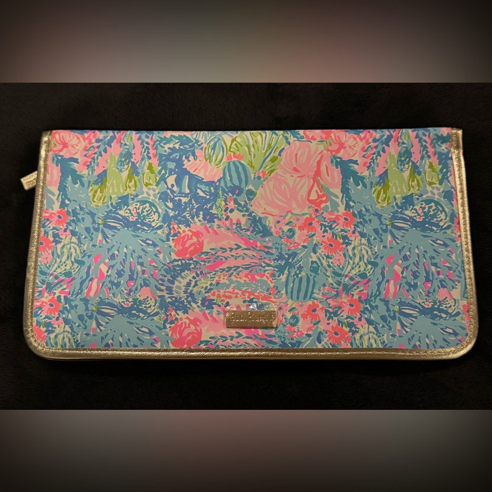 NWOT Lilly Pulitzer Travel Wallet Organizer